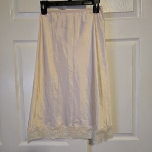 Barbizon Light Pink Lace Bottom Half Slip